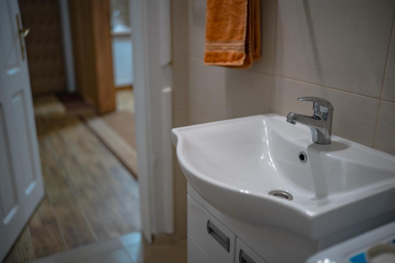 Botanical9, Belgrade Centre, 2 Bedroom Apartment Eksteriør billede